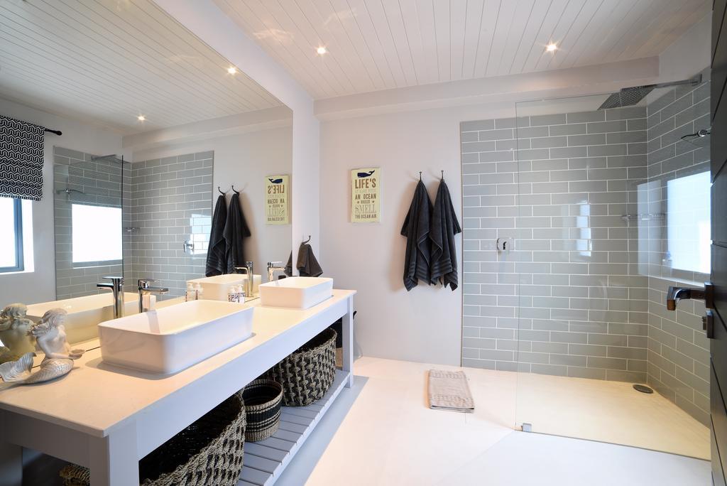 Villa The Boat Shed By The Oyster Collection Kenton-on-Sea Esterno foto