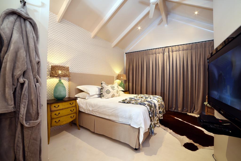 Villa The Boat Shed By The Oyster Collection Kenton-on-Sea Esterno foto